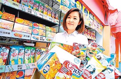 南昌市举行第七届职业教育宣传月启动仪式暨南昌市首届优秀毕业生首场报告会|ayx官方网站(图1) 爱游戏(ayx)中国官方网站