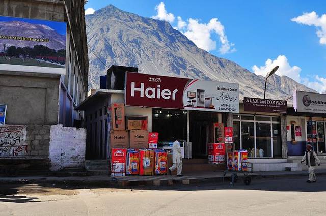 “ayx官方网站”比亚迪向加州交付首辆纯电动铰链式巴士(图2) ayx官方网站